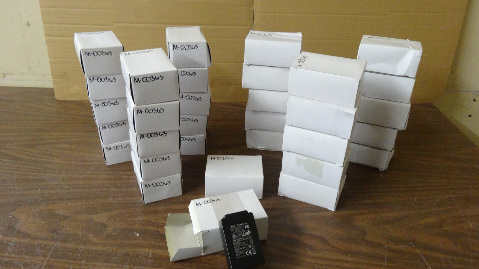 Lot of 32 - Sino-American SA124H-12V Switching Power Adapters for Sonic Wall