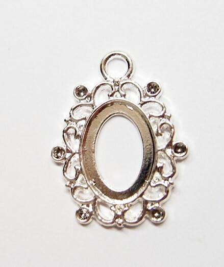 15 of 18x13mm Victorian Shiny Silver Round Oval Loops Pendant Settings 34x26mm