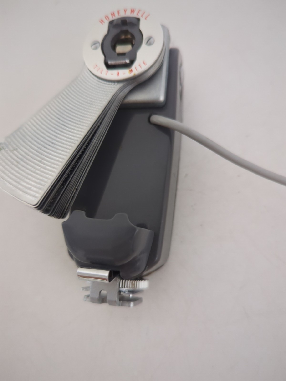 Honeywell Tilt-a-Mite II Flash w/ Case