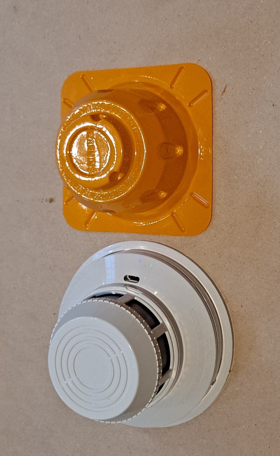 System Sensor 2400 1051A 400 Series
