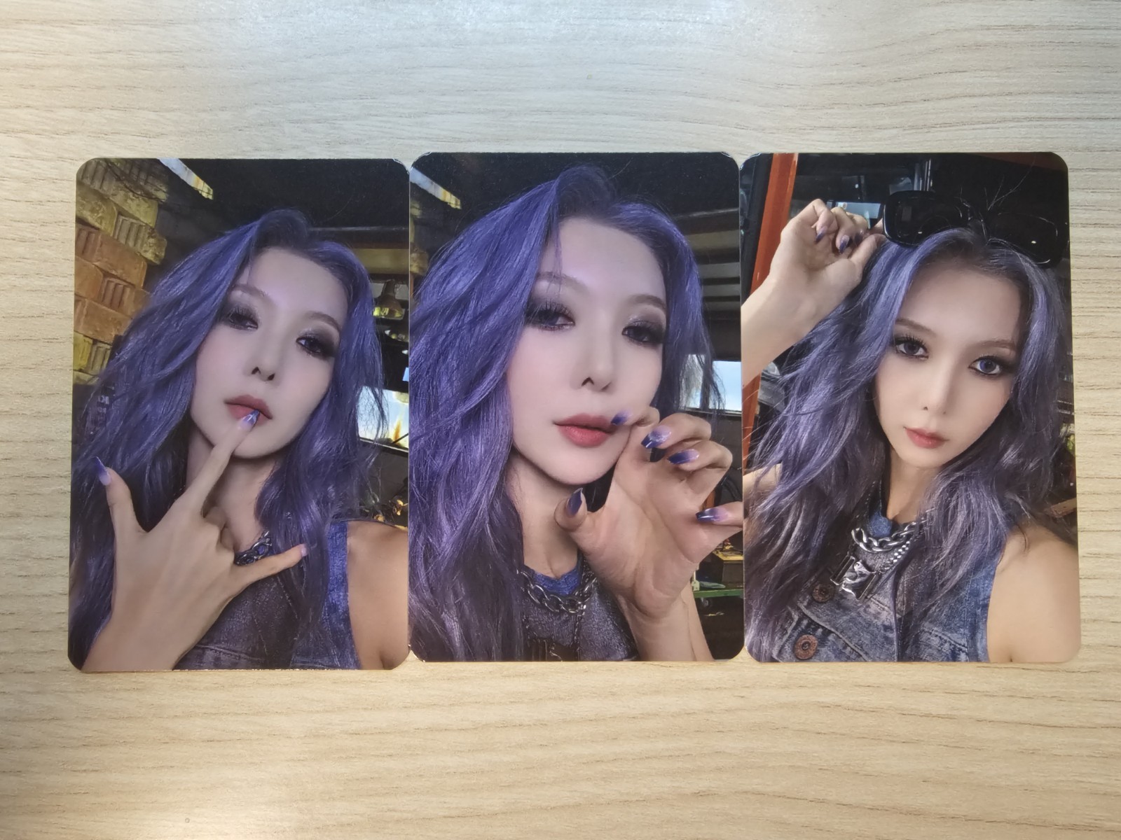 Dreamcatcher DAMI 1st album [Chequered Flag] POB A ver. Photocard set