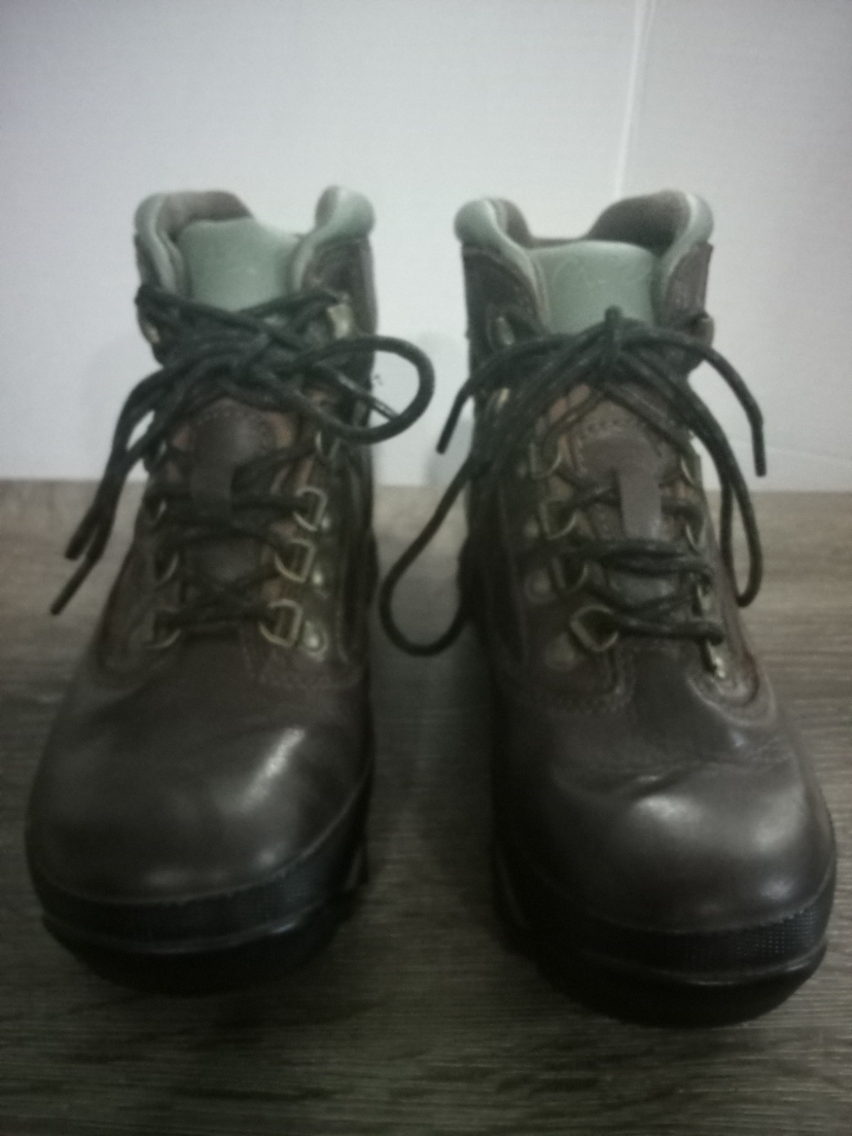 Cabelas Ladies Rimrock, XS Trail,Goretex, Vibram, New,Size 7M