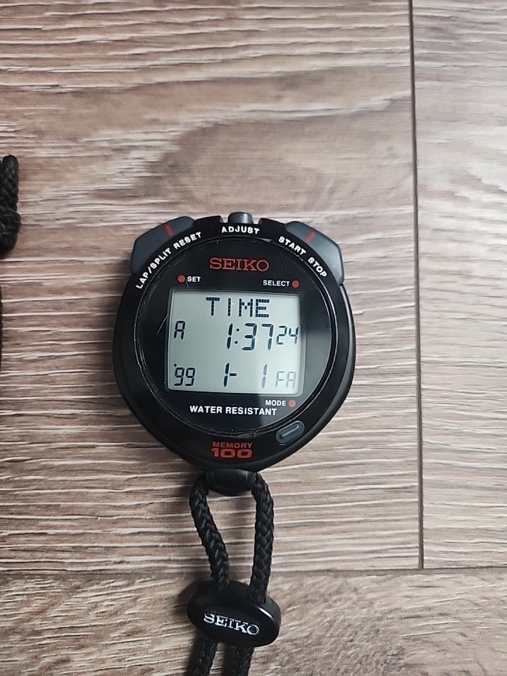 Seiko Stopwatch - Model: S051-4000 - Tested & Working