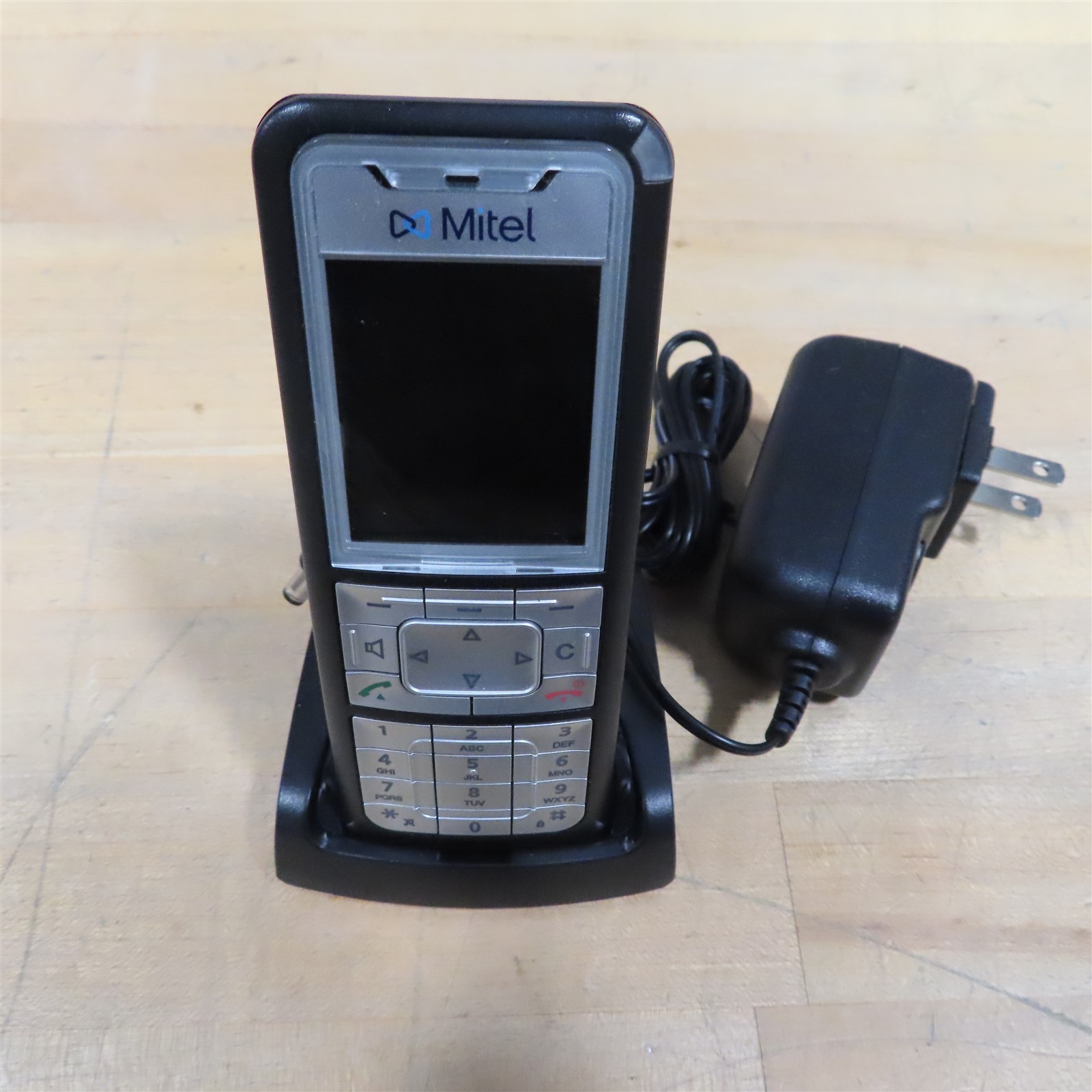 Aastra Mitel 50006867 622d-V2 VERSION 2 Wireless Handset Charger & Battery Mint