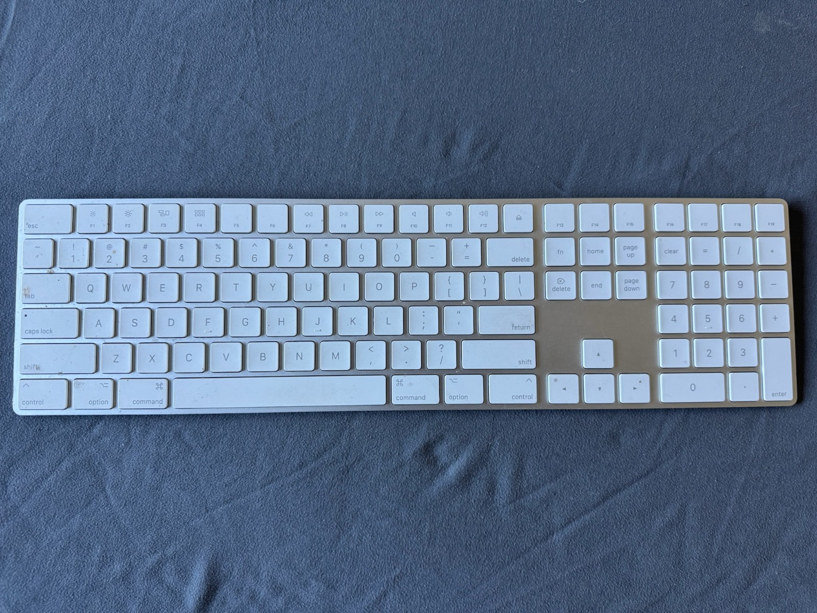 Apple Magic A1843 Wireless Keyboard