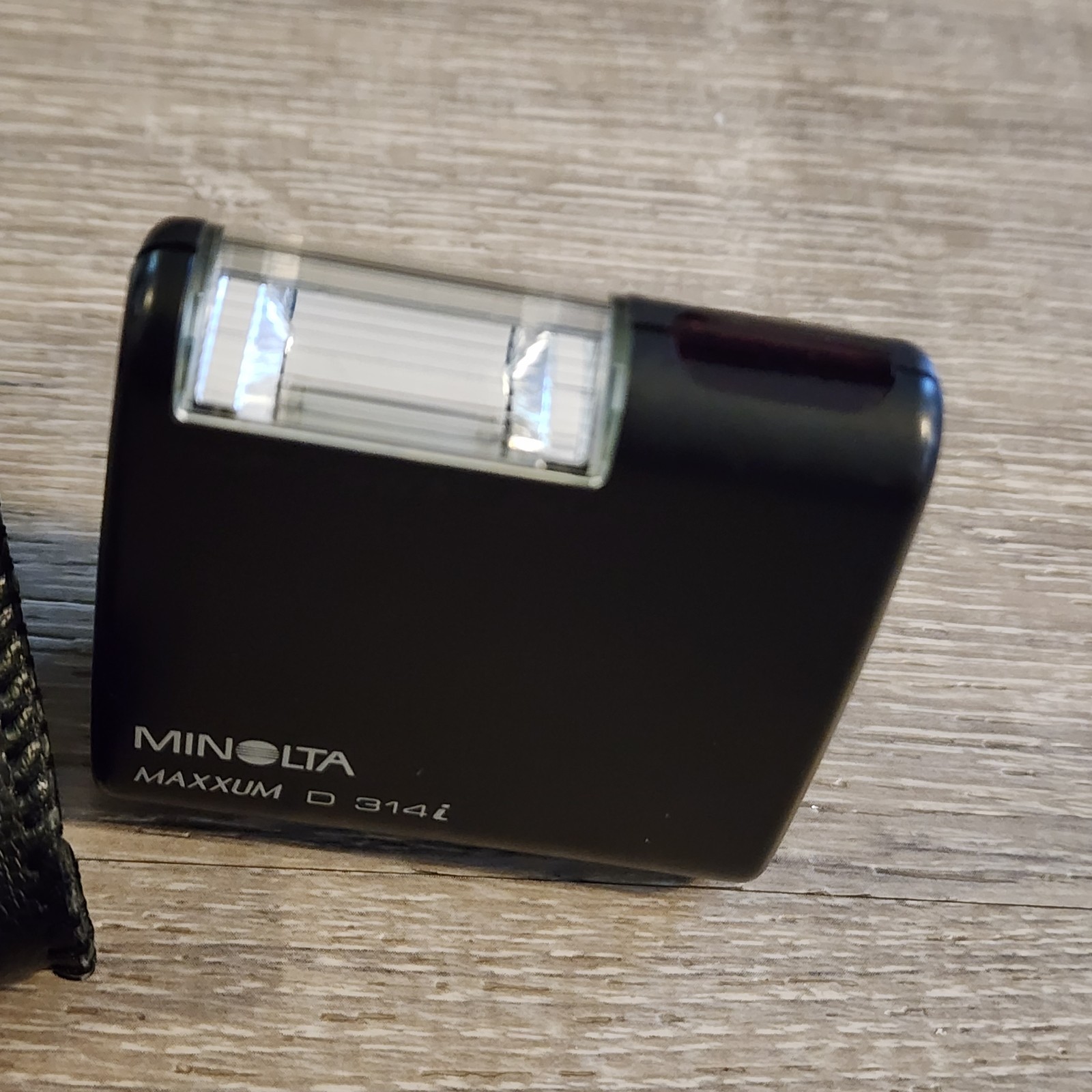 Minolta Maxxum D-314i Flash with Case