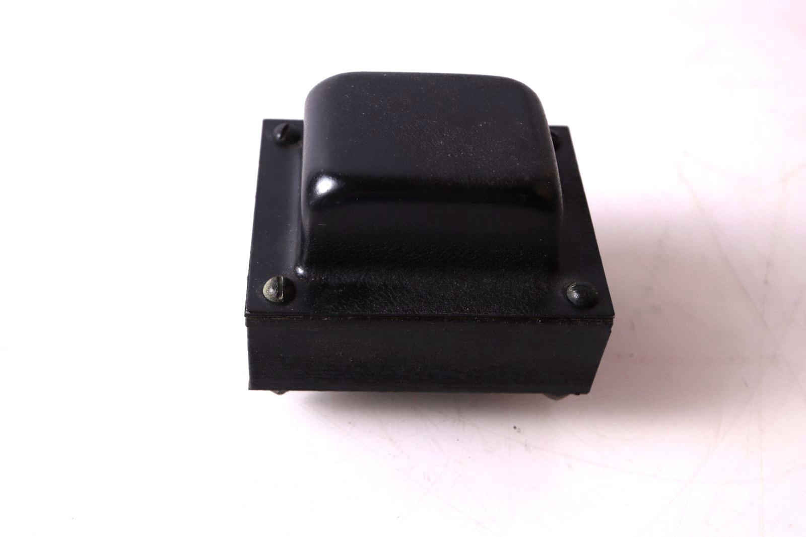 Power Supply Filter Choke 6H 250mA Horizontal Mount