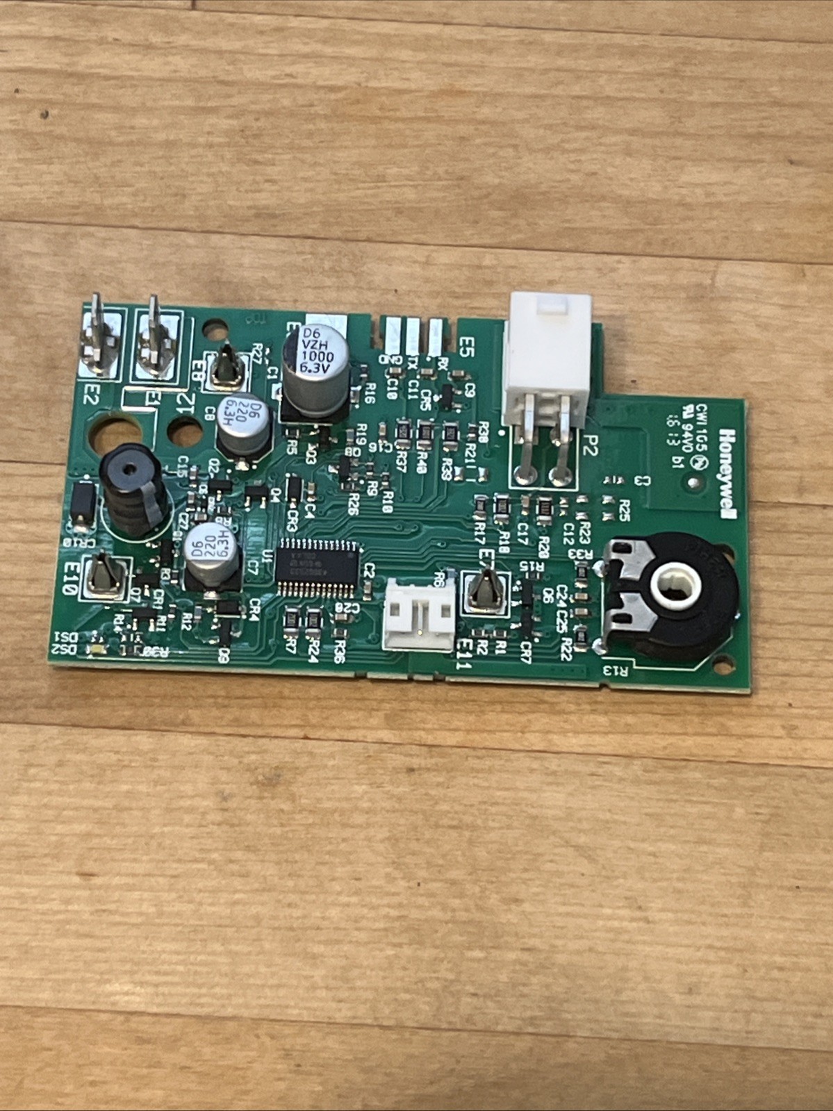 WV8860B1310 Honeywell / Resideo, control board