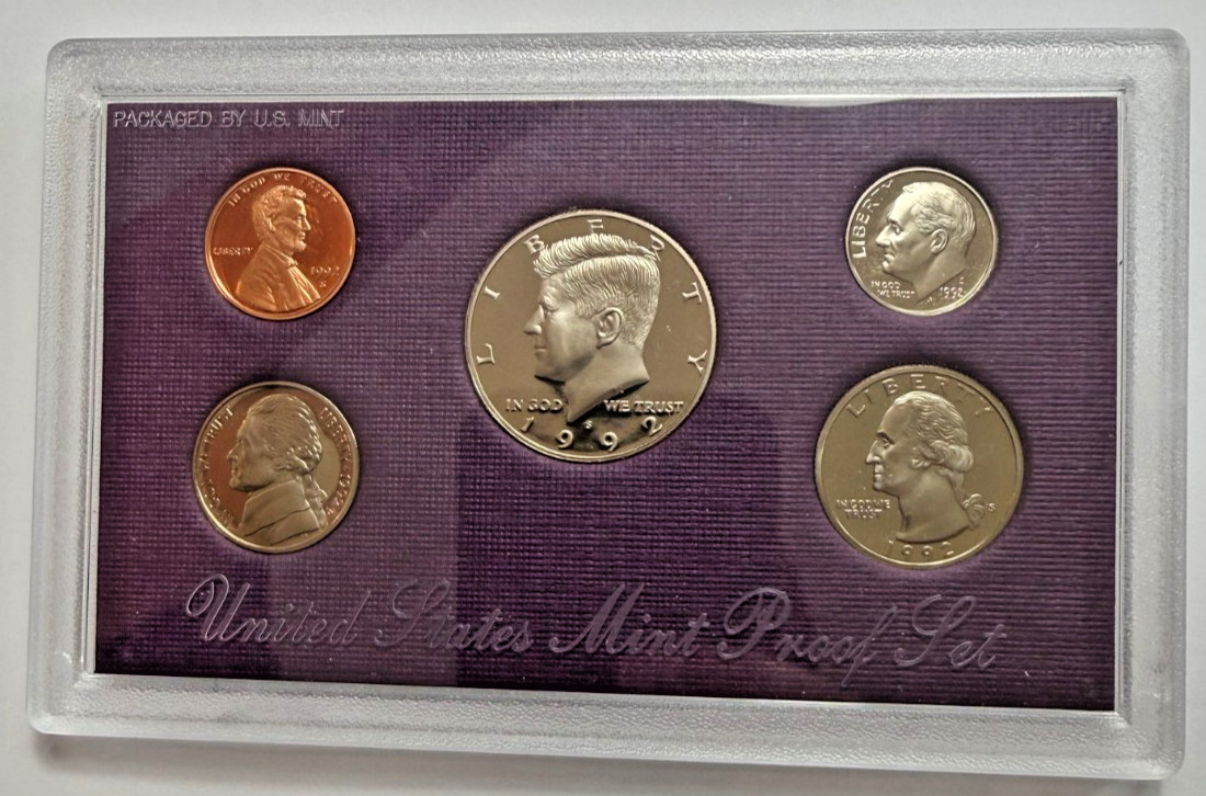 1992 Proof set. Genuine. complete and original as issued by US Mint.