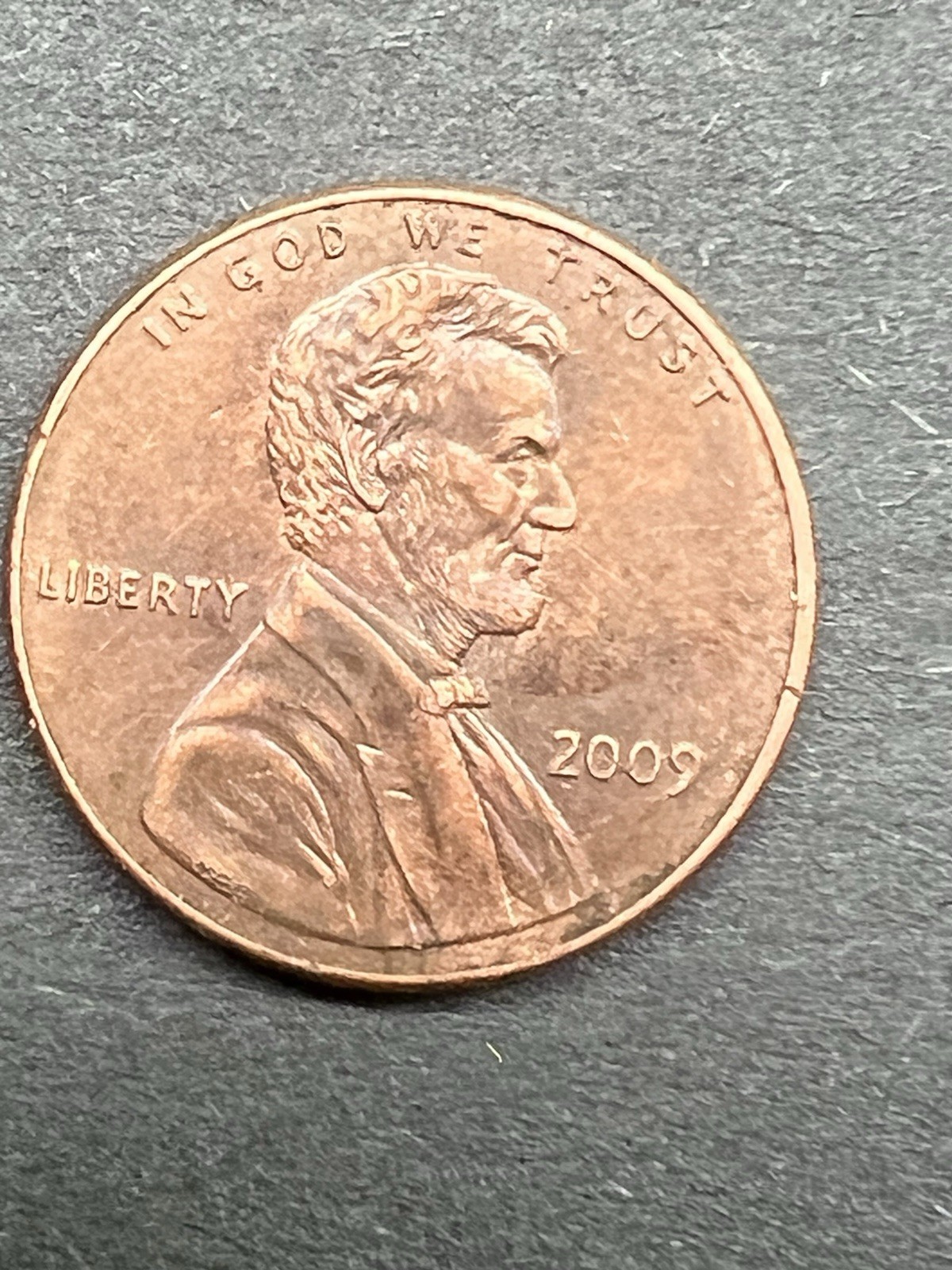 2009 PENNY RARE WITH NO MINT MARK LINCOLN SITTING ON LOG READING CIRCULATED NICE