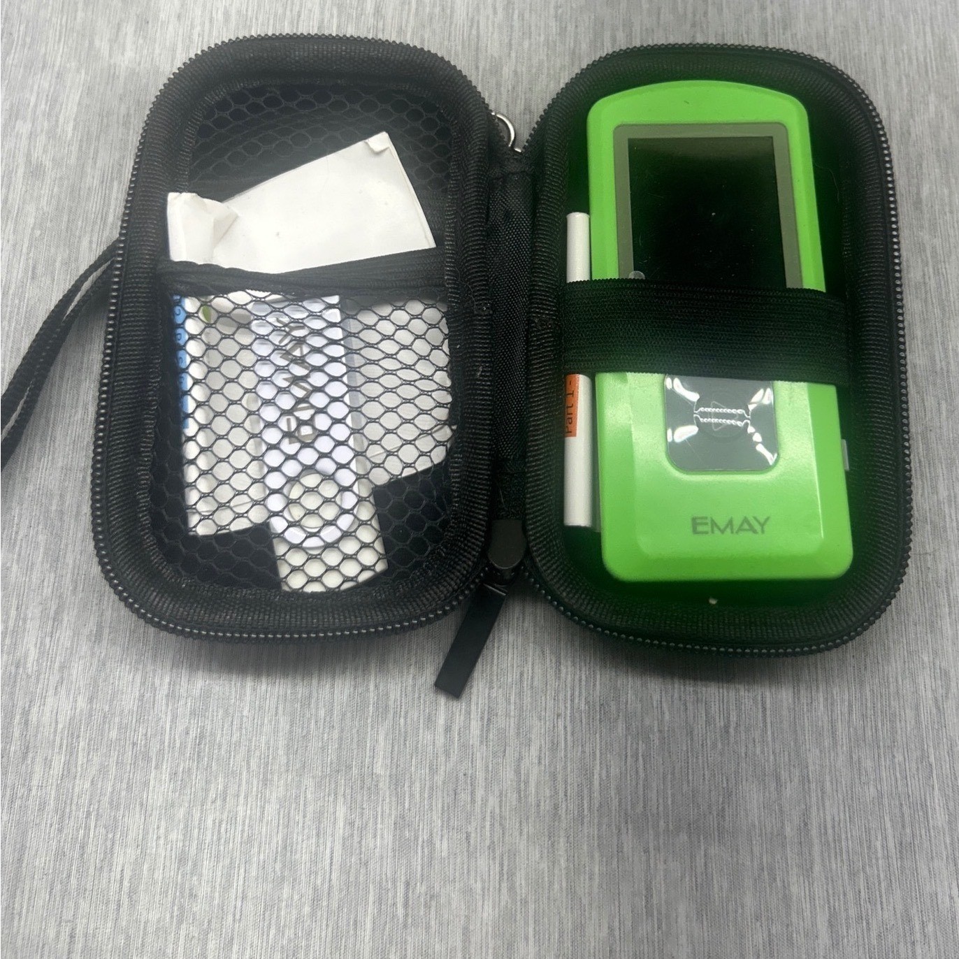 EMAY EMG-20 Portable Wireless ECG EKG Monitor Handheld Heart Device Green Case