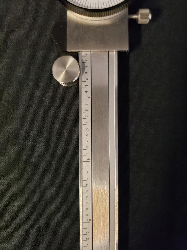 FOWLER DIAL CALIPER & MICROMETER SET (MISSING 6" RULER) (B26003039)