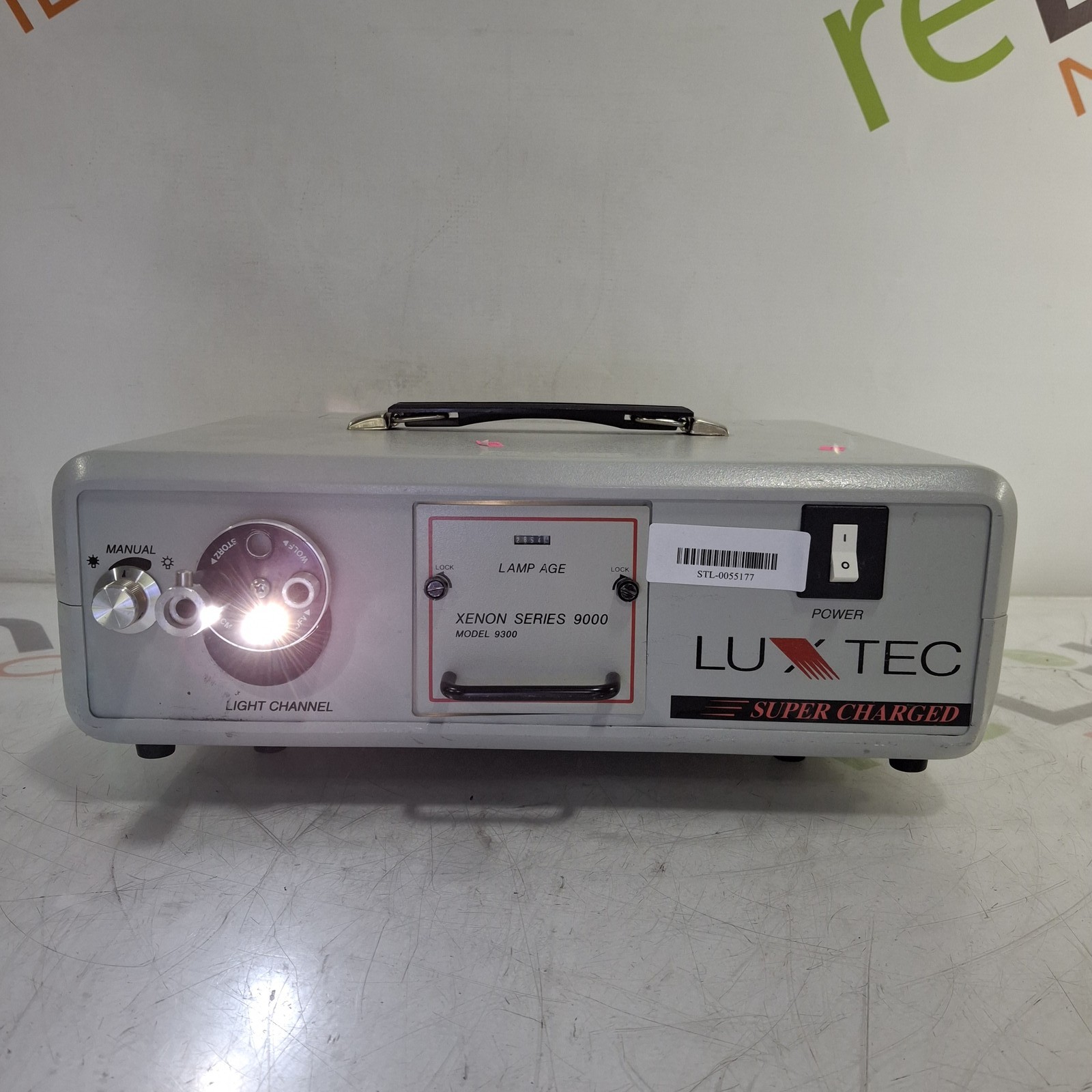 Luxtec 9300XSP Light Source