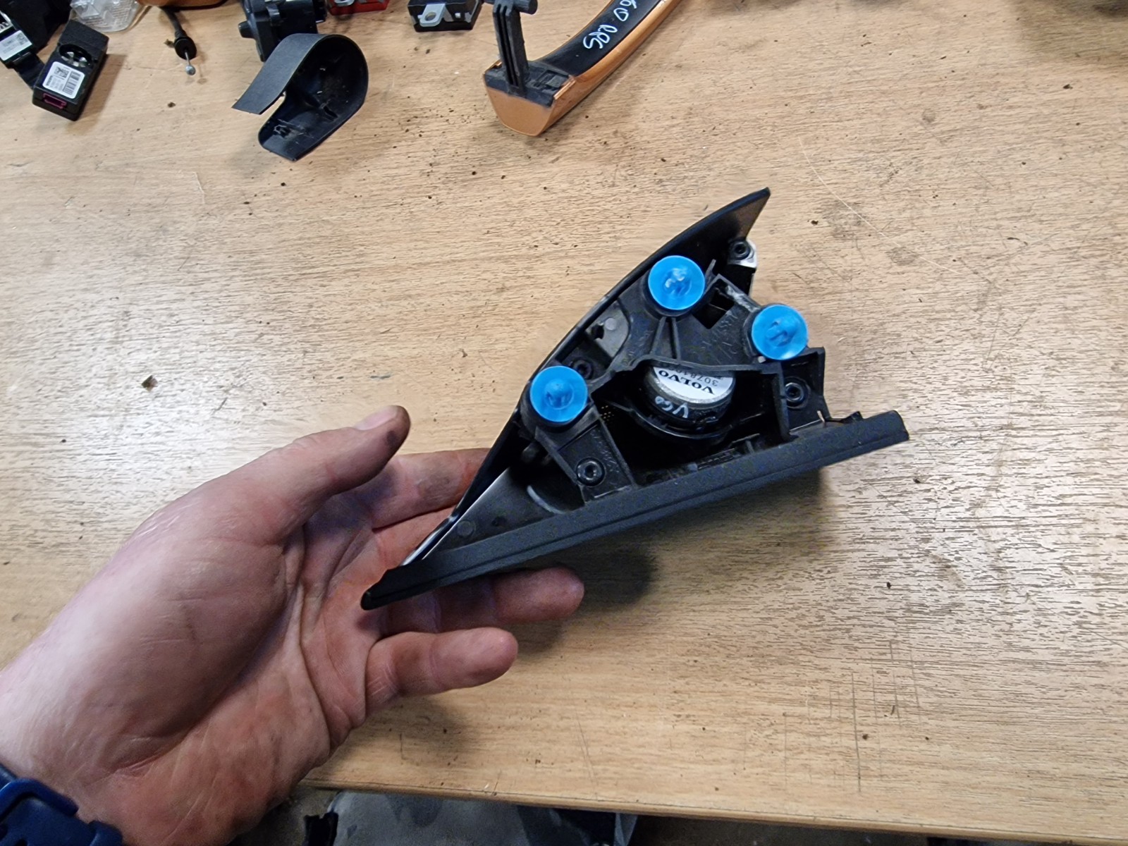 Volvo V60 MK1 O/S Front Driver Right Side Tweeter Speaker