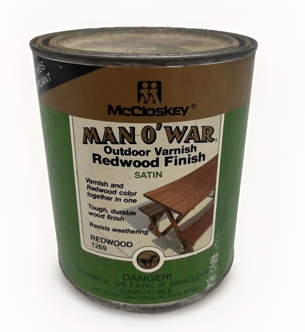 Man O' War McCloskey Outdoor Varnish Redwood Finish Satin Quart