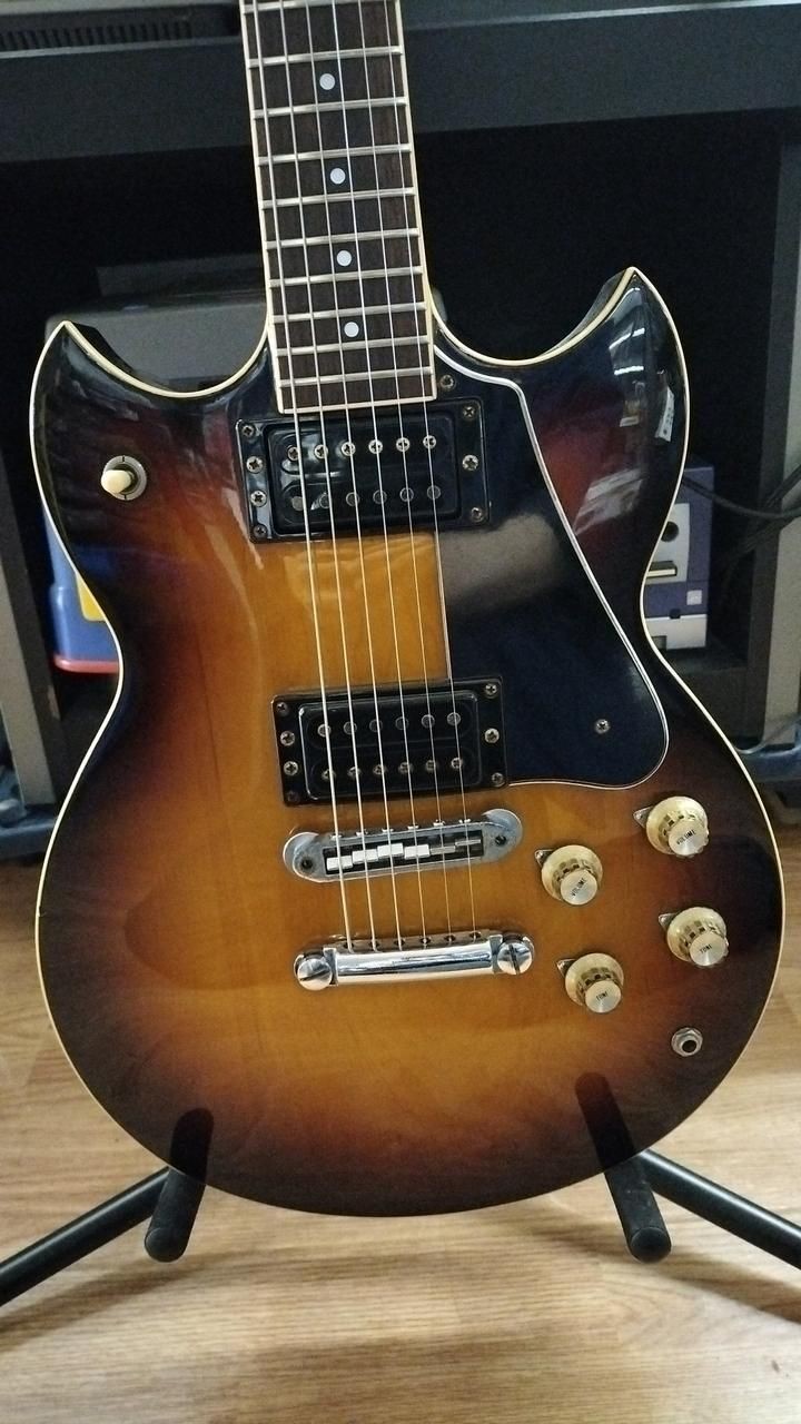 Yamaha Electric Guitar SG600 Used