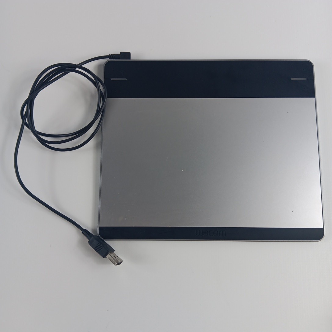 Wacom Intuos Tablet Small Pen CTL 480 (Tablet And Wire Only)