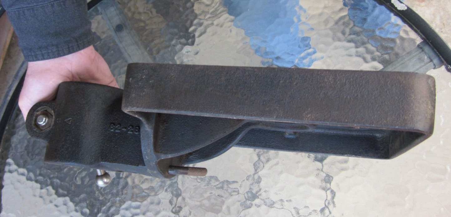 Vintage Atlas Tilting Table 2 3/4" Column 65-2 62-28 Bracket