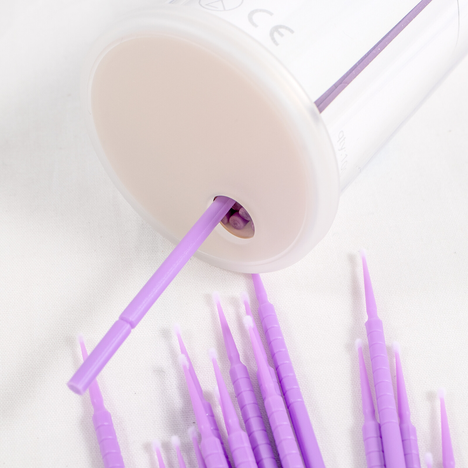 2000pcs Dental Disposable Material Micro Brush Tooth Applicator Cylinder/Fine