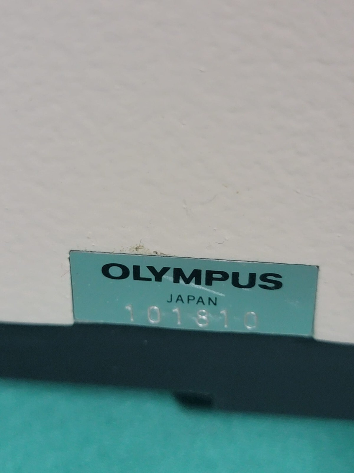 Olympus IM Inverted Laboratory Microscope w/ 3 objectives