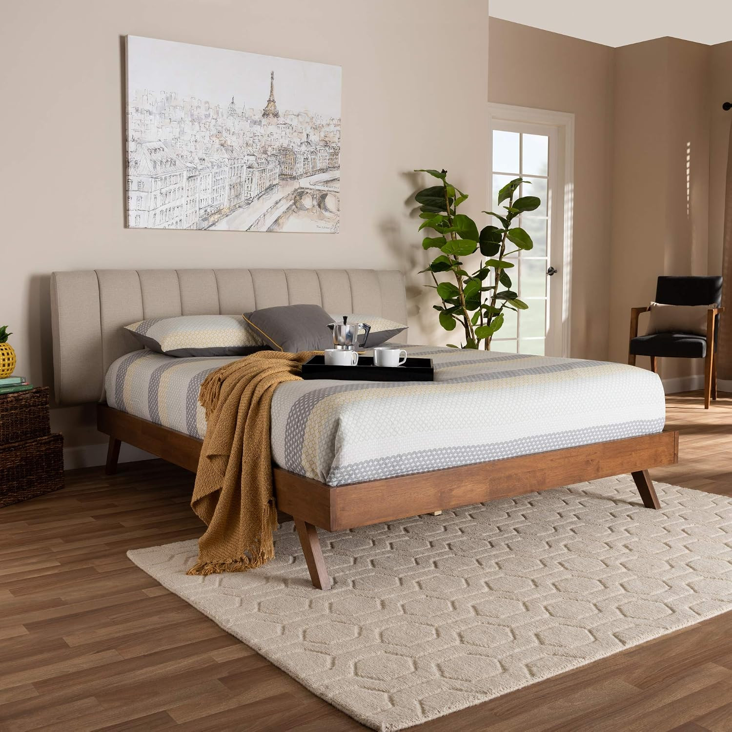Bed, King, Beige