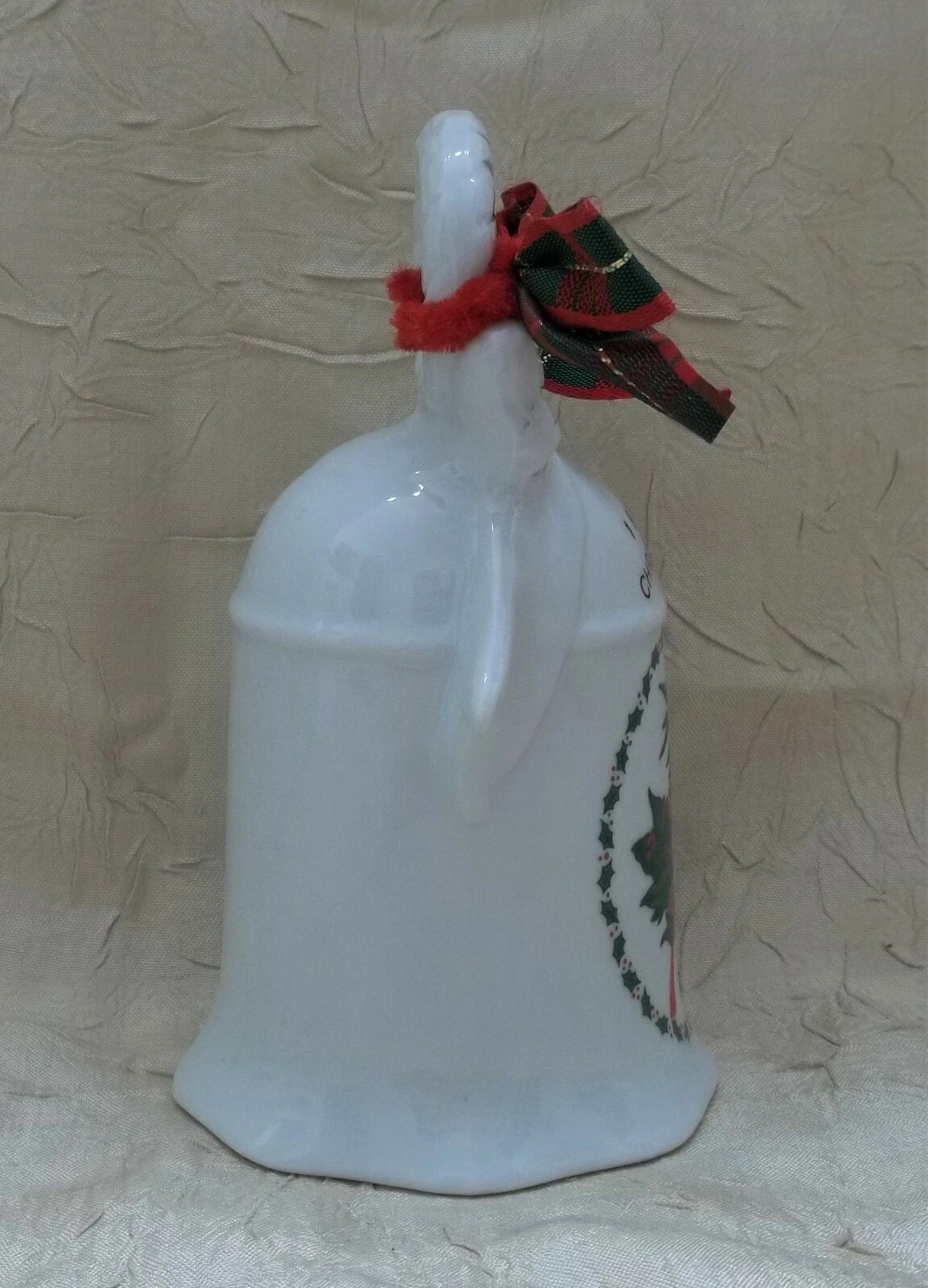 Christmas 1987 Ceramic Bell with Pineapple Design Holiday