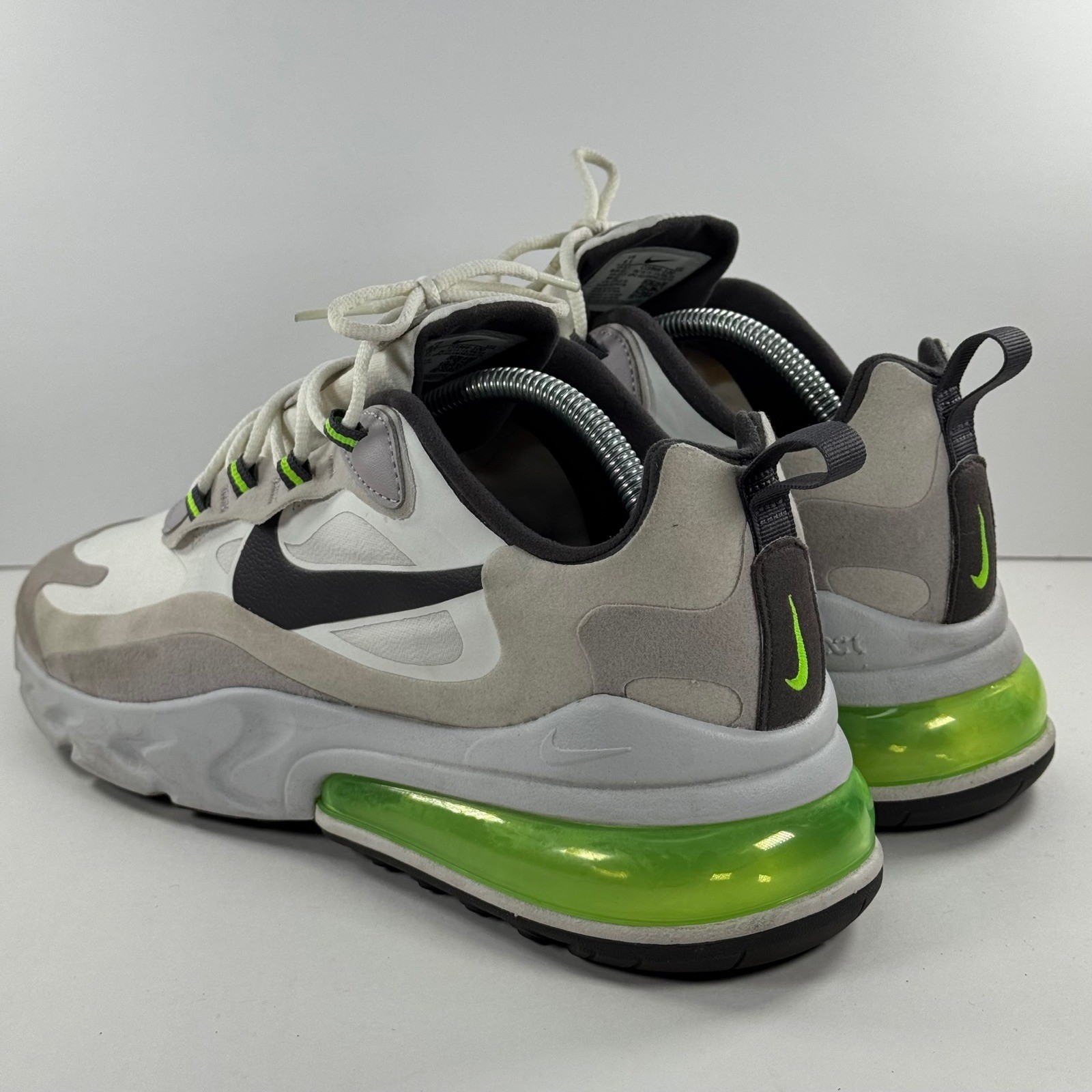 Nike Air Max 270 React Mens 9.5 White Black Electric Green CI3866-100 Sneaker