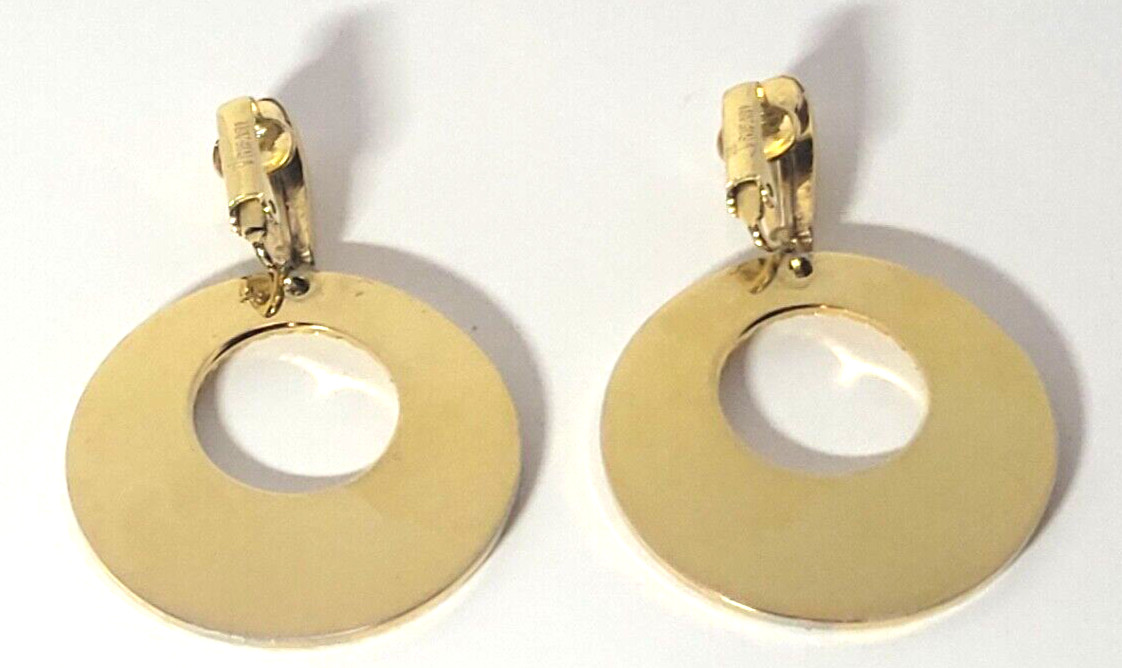 Trifari Earrings Clip On Dangle Swirl Pattern