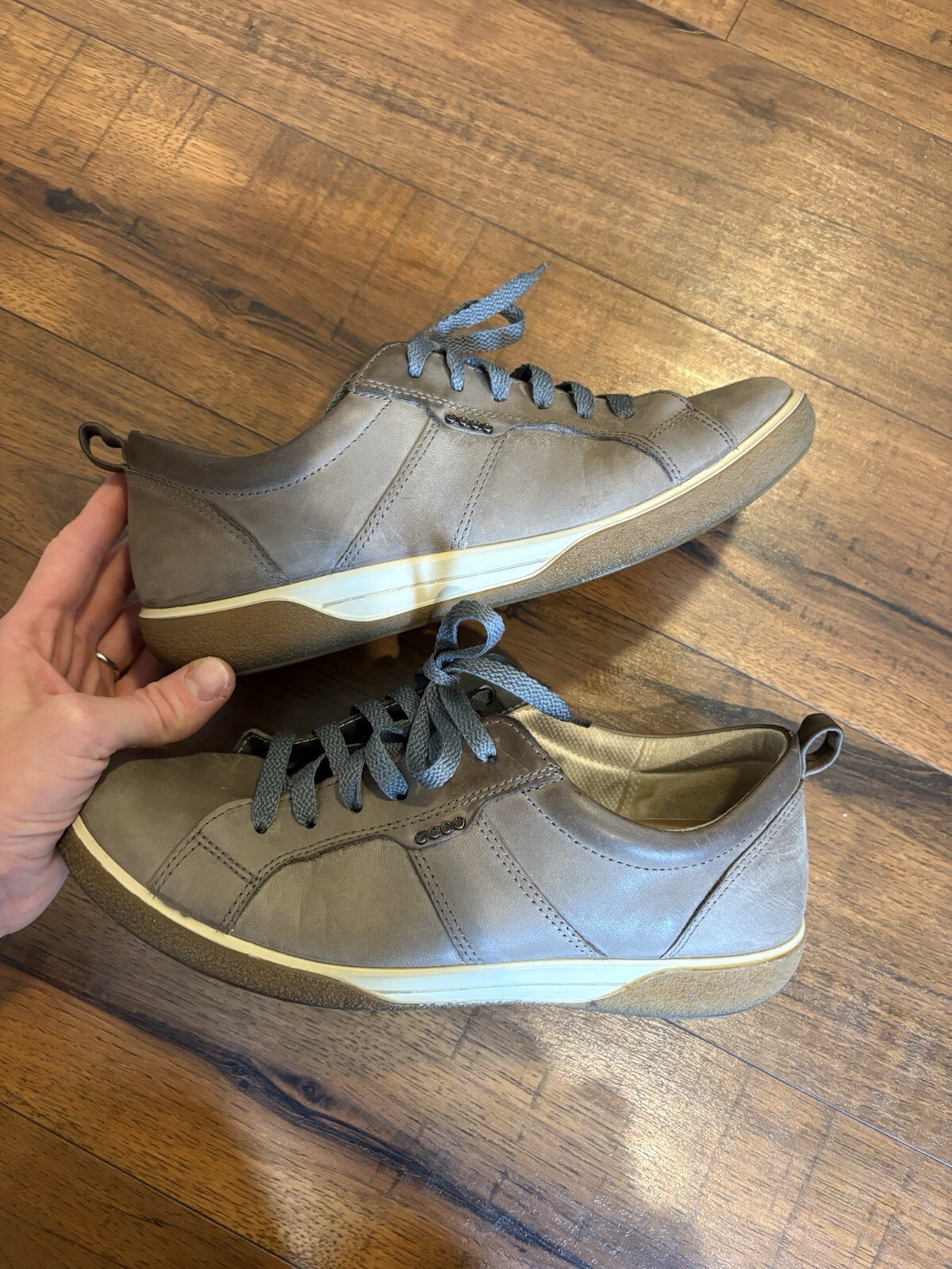 Ecco Chase Tie Women’s Gray Taupe Leather Sneakers Shoes Size 38 US 7.5