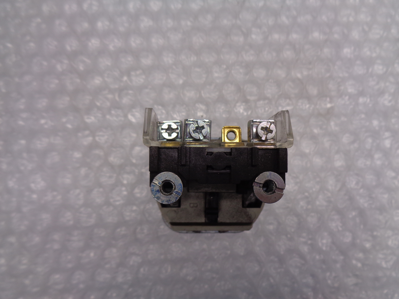 ALLEN BRADLEY 800T-H2 SER.T SELECTOR SWITCH (AS PICTURED) UNMP