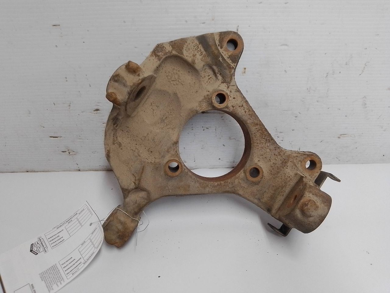 Front Driver Left Spindle/Knuckle from GMC Yukon Denali 11382743