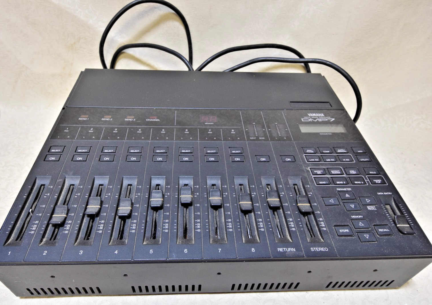 Vintage Yamaha DMP7 Digital Mixing Processor Programmable Console Motorized Fade