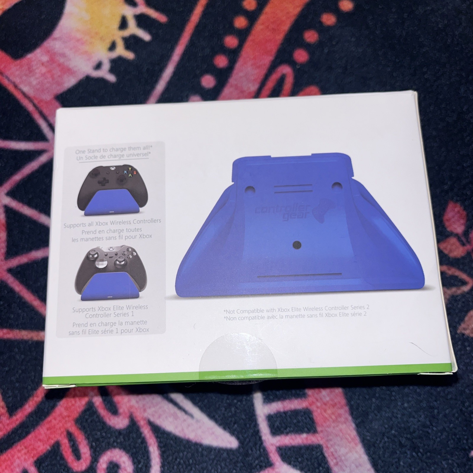 Controller Gear Xbox Pro Charging Stand - Shock Blue 1100mAh NEW + Extra Stand