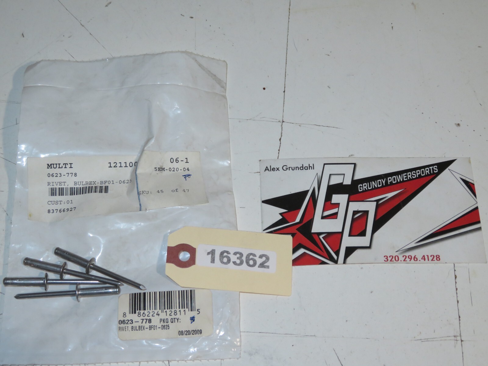 Arctic Cat - New OEM Bulbex-Bf01-0 Rivet Qty 4	0623-778