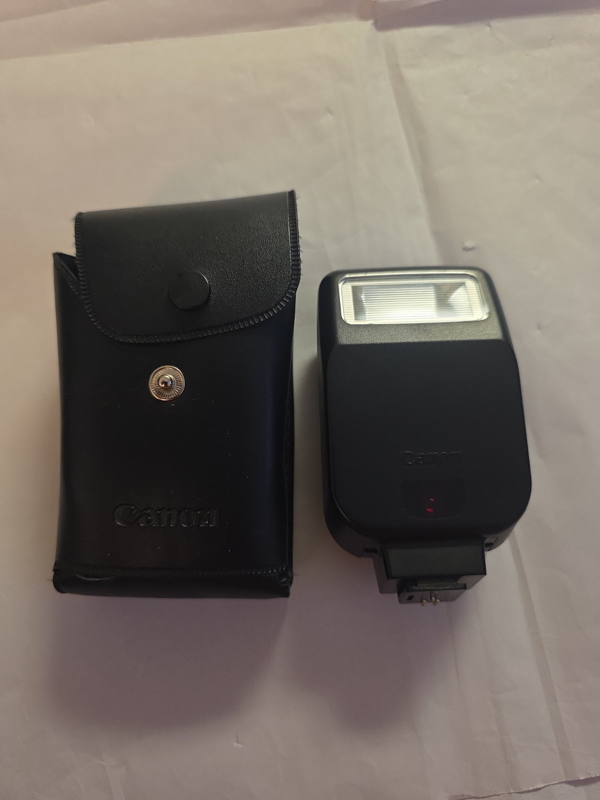 Vintage Canon Speedlite 200E Flash with case for Canon Camera w/ Case - G5