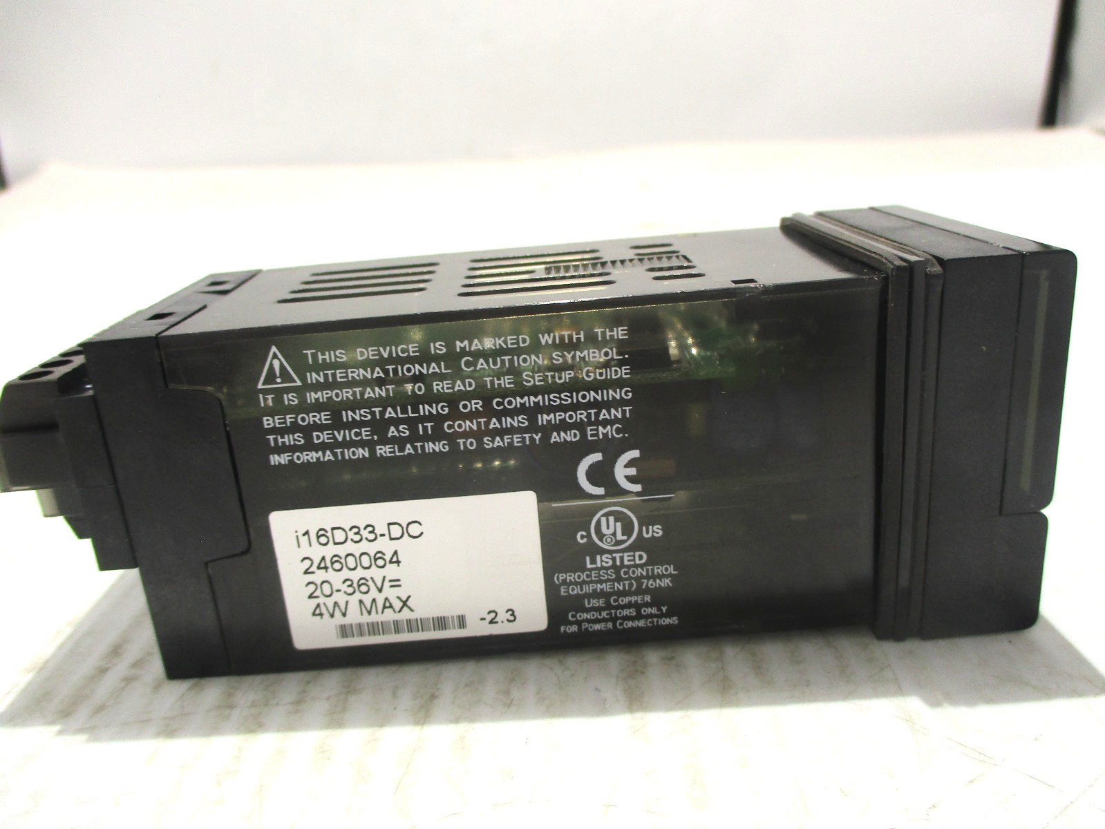 NEW NEWPORT I16D33-DC TEMPERATURE PROCESS CONTROLLER