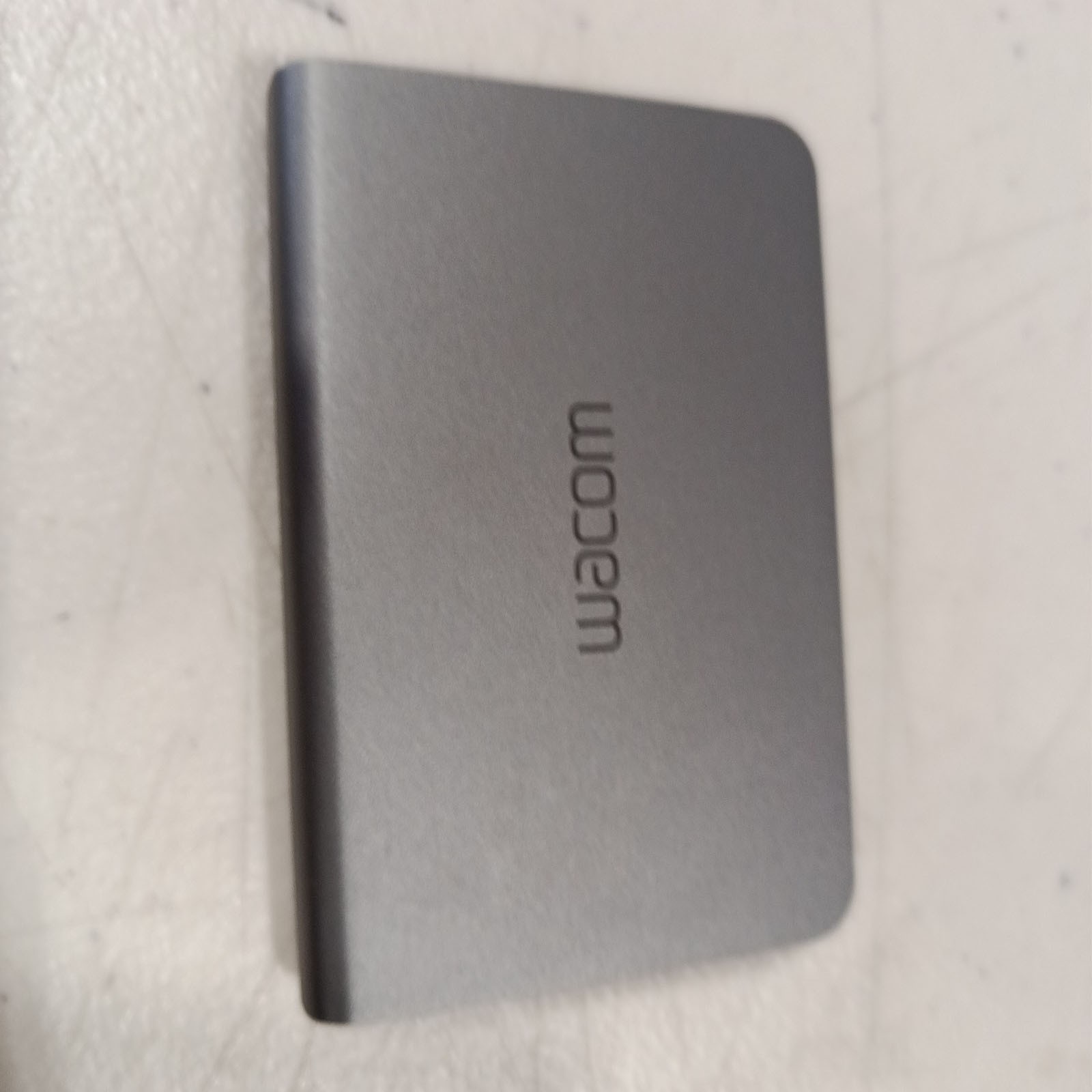 Wacom Link Plus (ACK42819) - Dock for Connecting Mac / PC to Cintiq Pro 13 / 16-