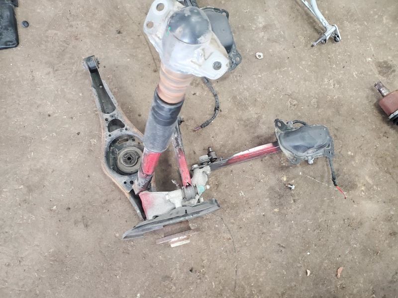 (LOCAL PICKUP ONLY) Passenger Rear Suspension Without Crossmember FWD Fits 15-18