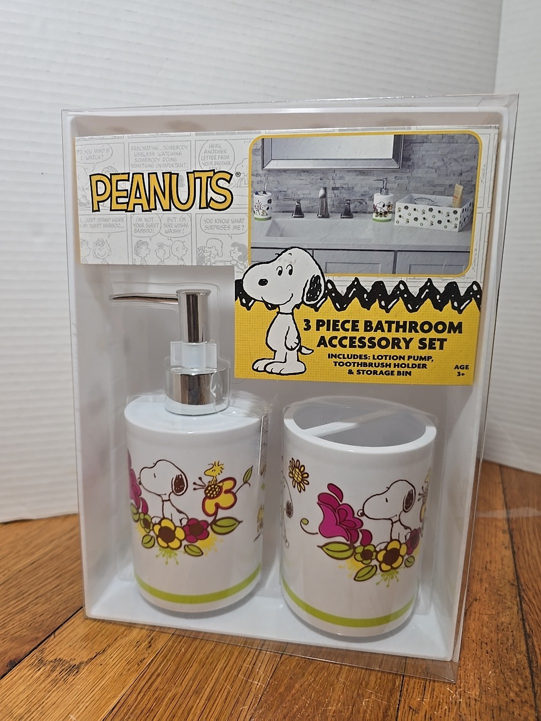Snoopy 3-Piece Bathroom Accessory Set, Toothbrush Holder, Soap Pump, Storage Bin
