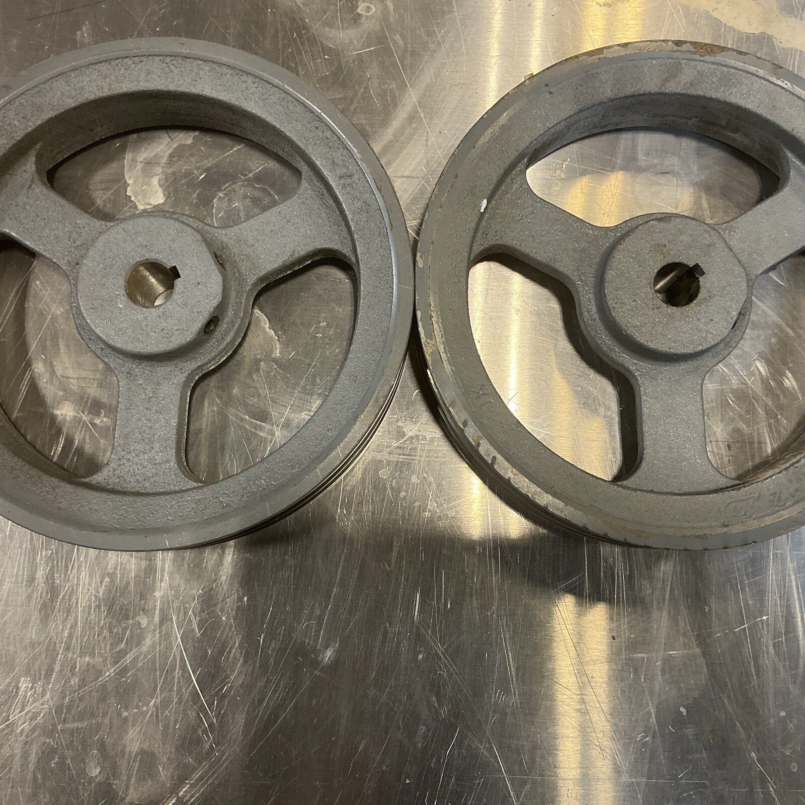 027822 Taylor Pulley / 2AK74-5/8 Soft Serve Gear Box Pulley
