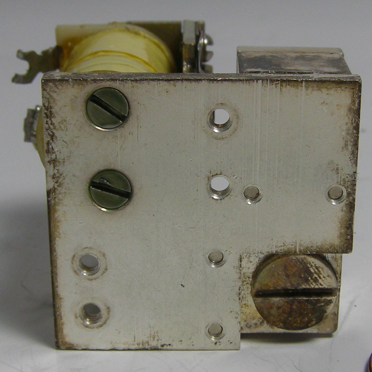 Amphenol RF Relay 315-10053-13 26VDC