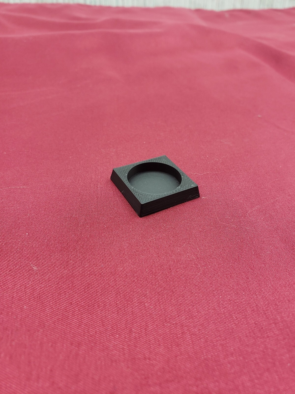 20mm Round To 25mm Square Base Adapters - Base Conversions Wargaming Old School