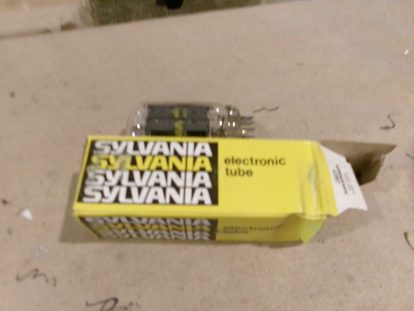 OEM VINTAGE ELECTRONIC TUBE SYLVANIA 33GY7A