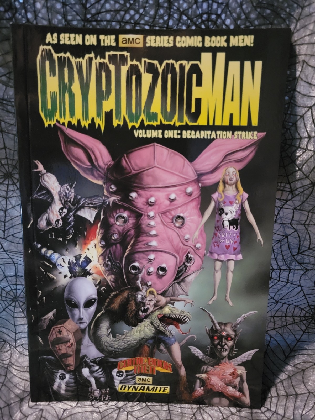 CRYPTOZOIC MAN VOLUME 1 TPB Bryan Johnson Walt Flanagan Dynamite Comics #1-4