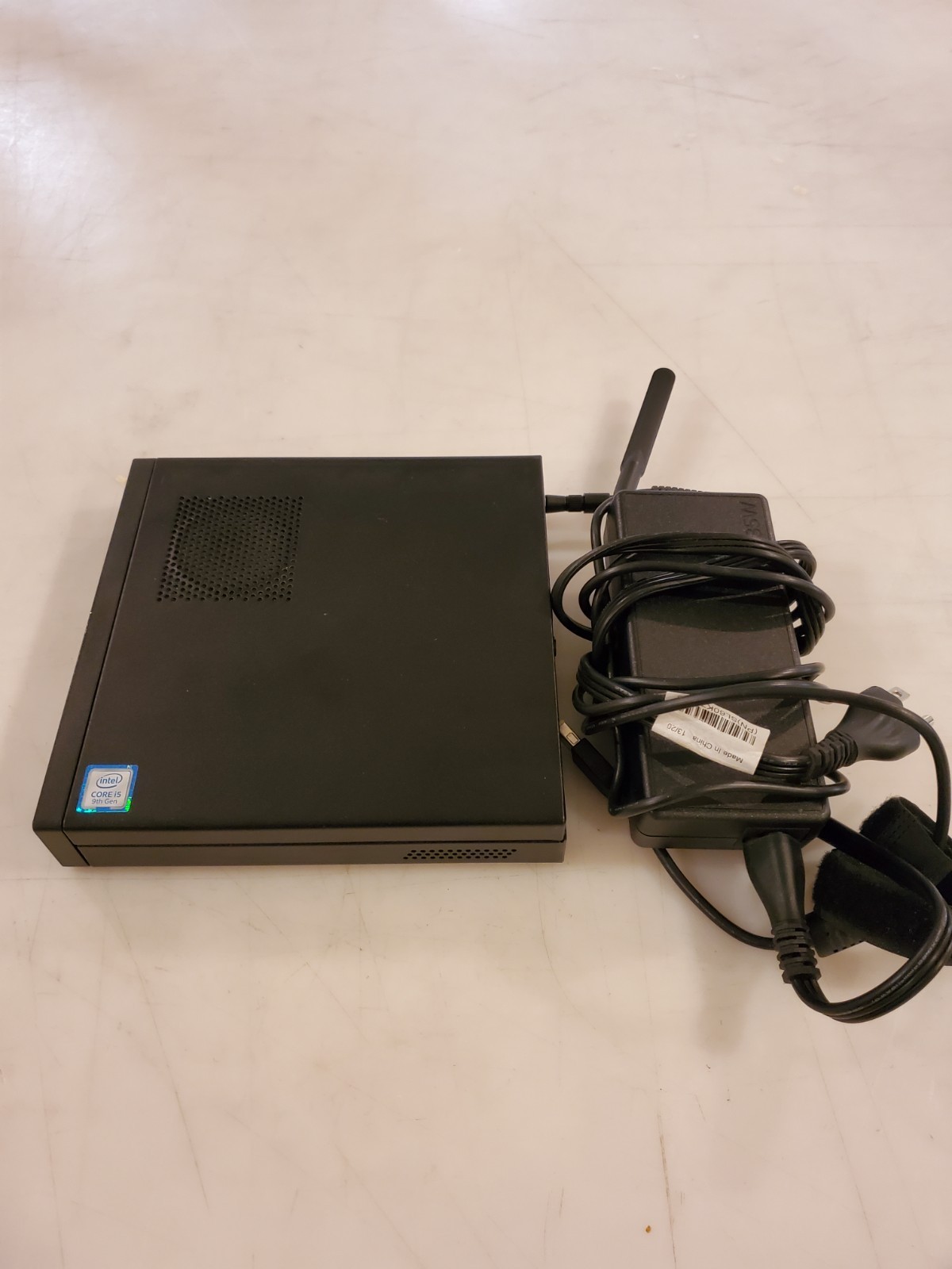Lenovo ThinkStation P330 Tiny 16GB RAM 256GB SSD with Adapter
