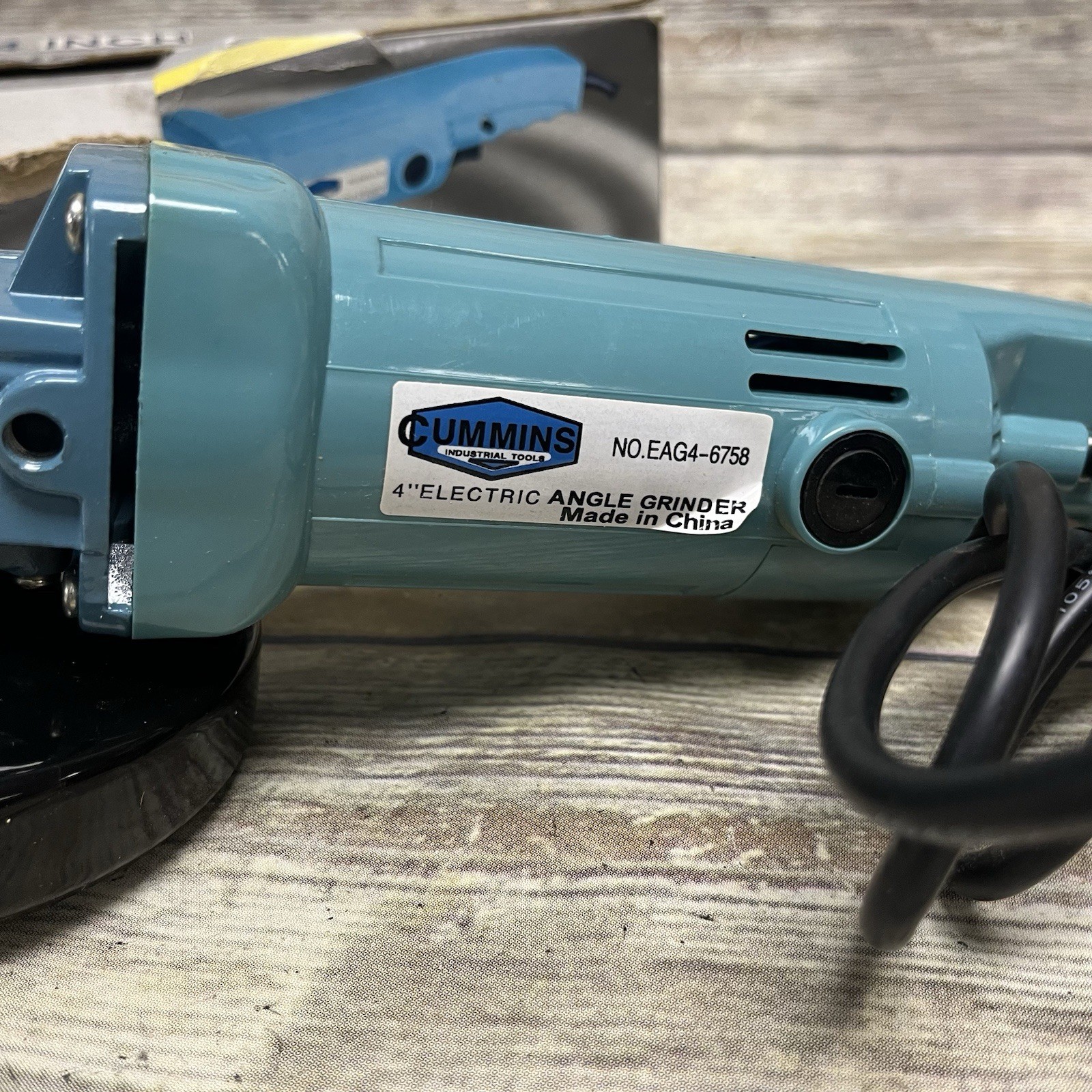 CUMMINS 4" ELECTRIC ANGLE GRINDER NO. EAG4-6758 Lightly Used