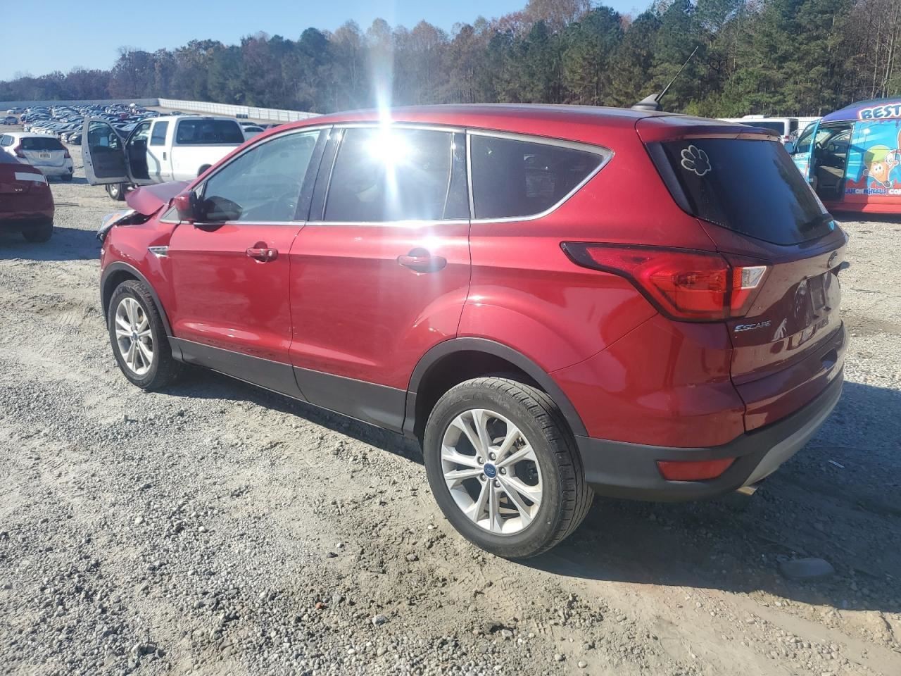 ESCAPE 2019 Glove Box 4924929