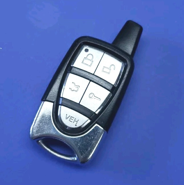 VERY NICE Crimestopper 5-BUTTON REMOTE START TRANSMITTER FOB Q6WBT5161B - TESTED