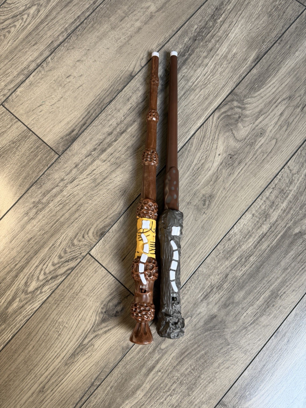 JA-RU Caveman Club Light Up Sound Toy Set of 2 Working Halloween Costume Props