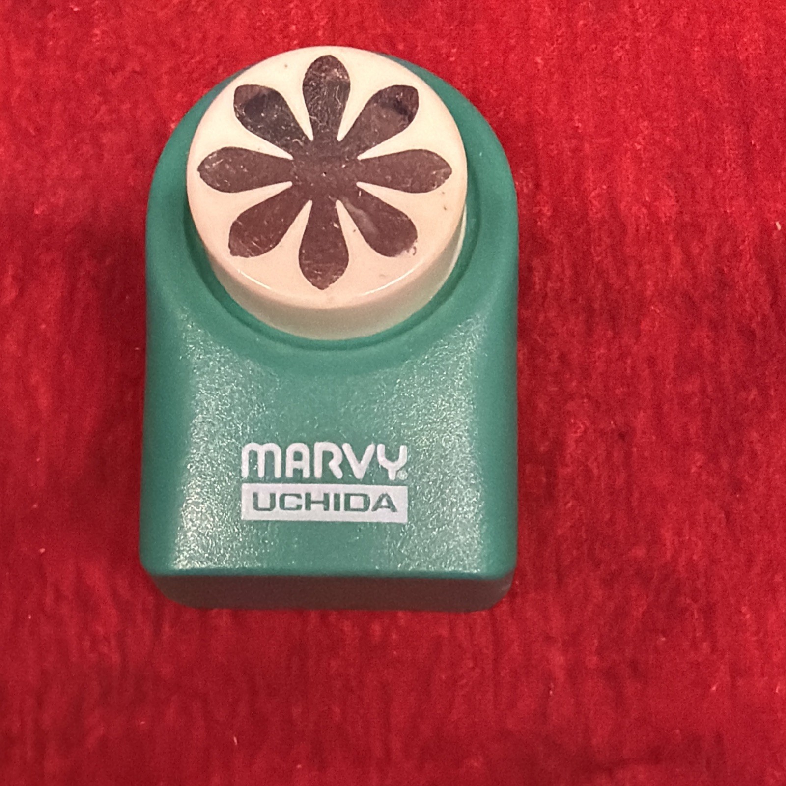 MARVY UCHIDA PAPER PUNCH SCRAPBOOKING (s2)
